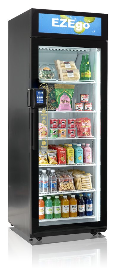 SandStar EZEgo single-door AI smart cooler with top video screen